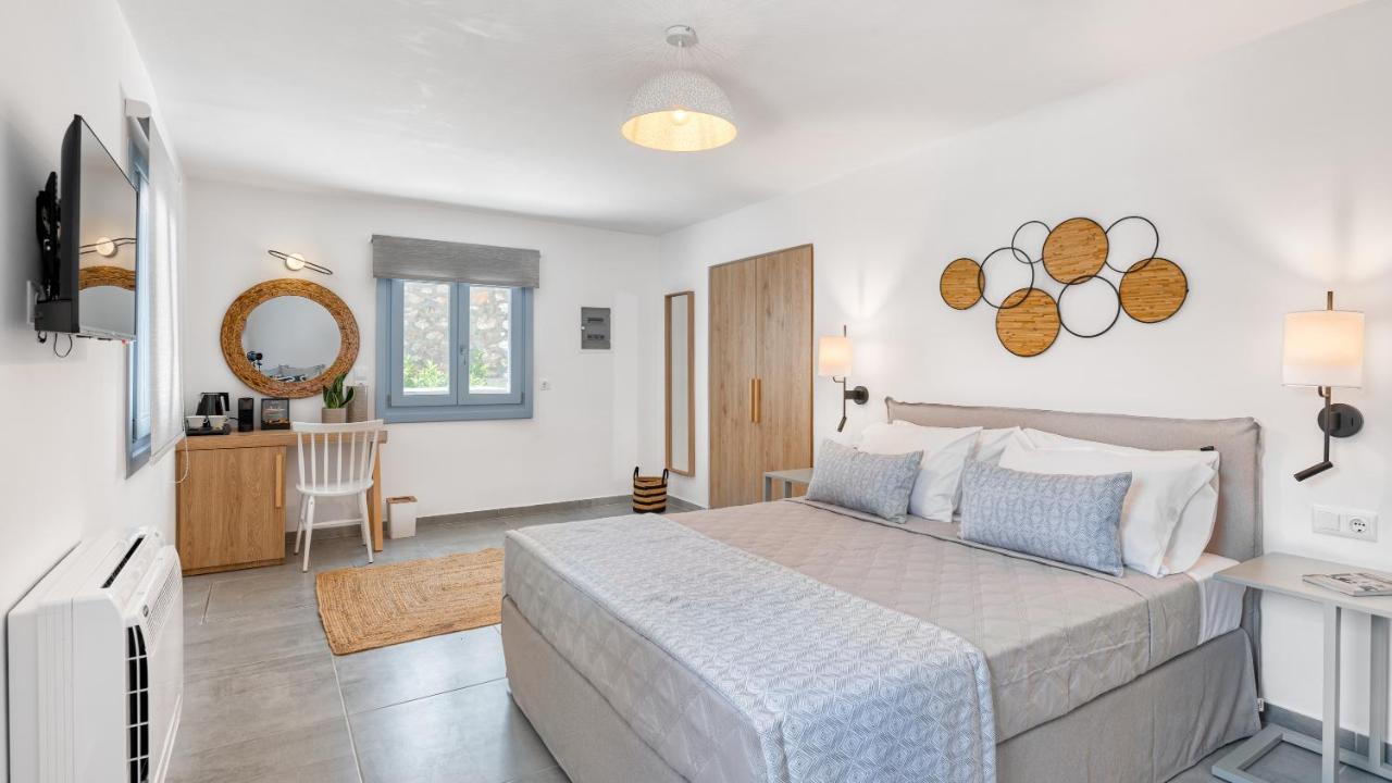 Lumiere Spetses Hotel ภายนอก รูปภาพ