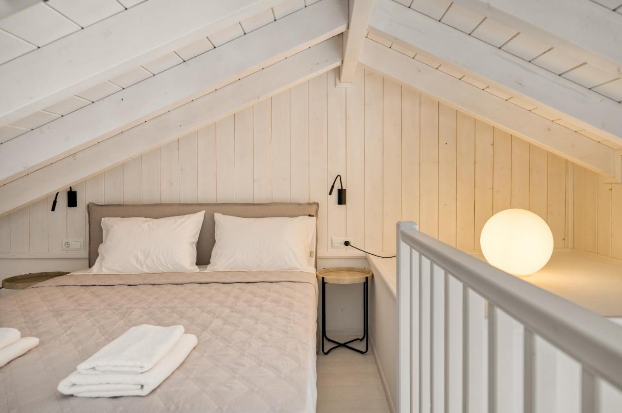 Lumiere Spetses Hotel ภายนอก รูปภาพ