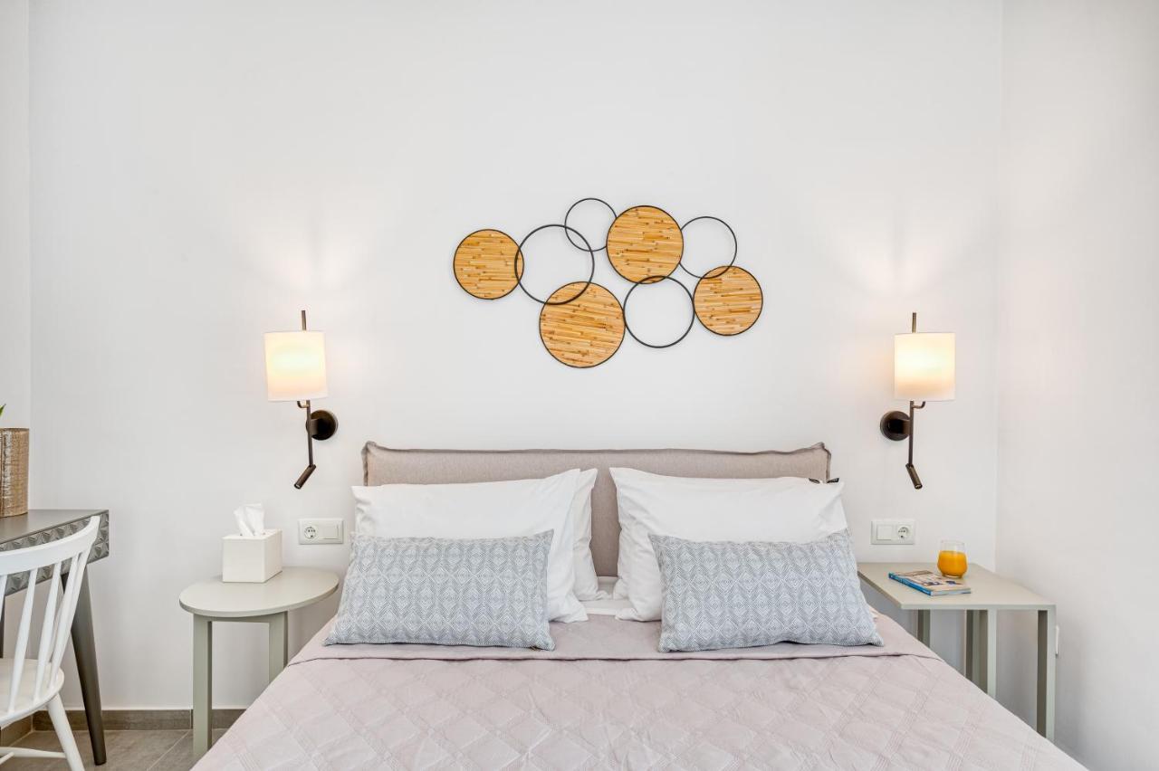 Lumiere Spetses Hotel ภายนอก รูปภาพ