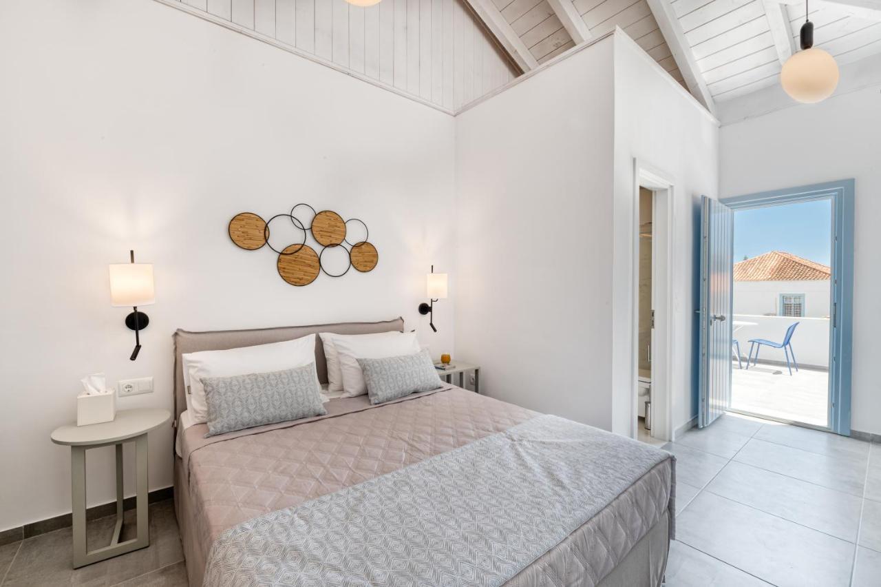 Lumiere Spetses Hotel ภายนอก รูปภาพ