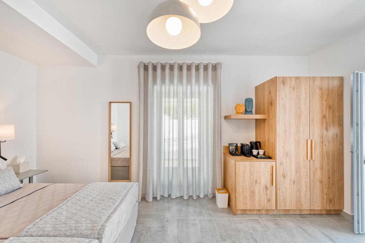 Lumiere Spetses Hotel ภายนอก รูปภาพ